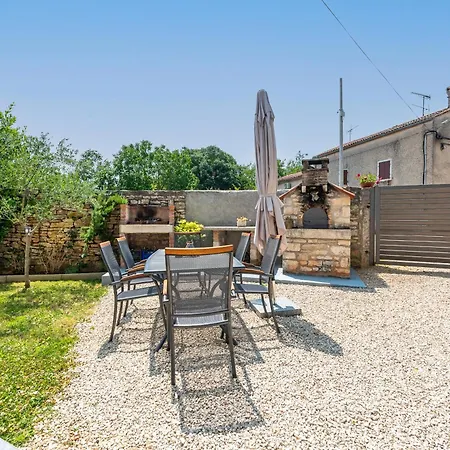 Semesterbostad Casa Sossi Near Rovinj