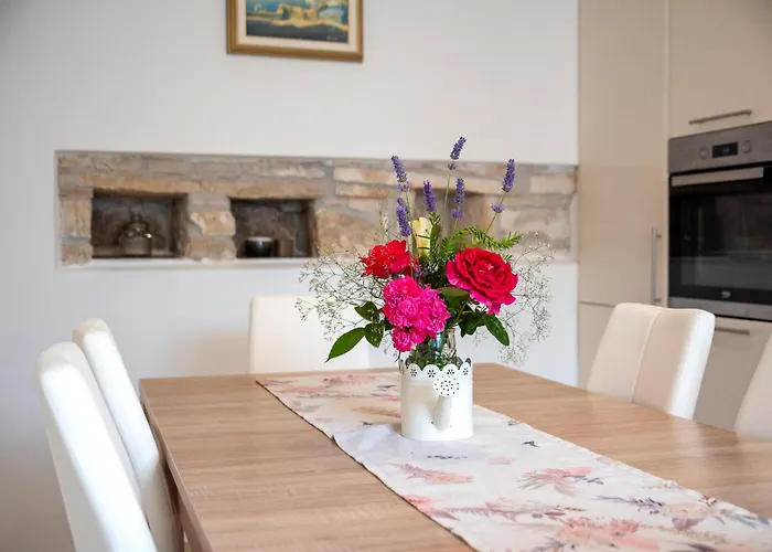 Casa Sossi Near Rovinj Vikendica *