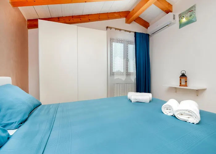 Casa Sossi Near Rovinj Ferienhaus Kanfanar