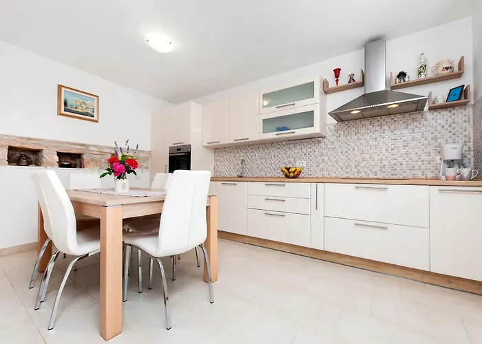 Casa Sossi Near Rovinj Ferienhaus